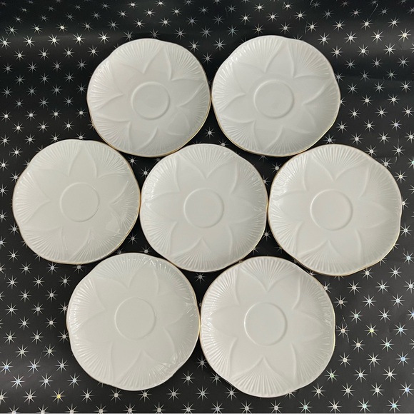 Fine Bone China Shelley England White Saucers Set of 12 - Picture 2 of 8